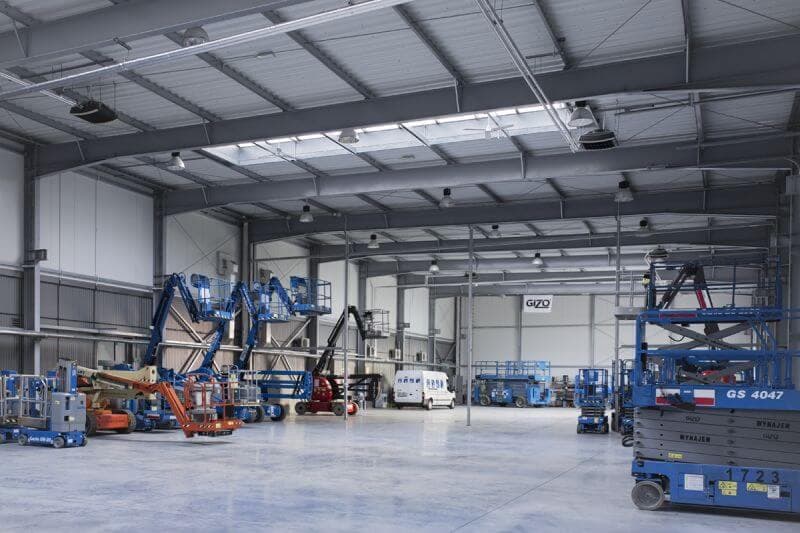 Nowoczesny park maszynowy - podnośniki